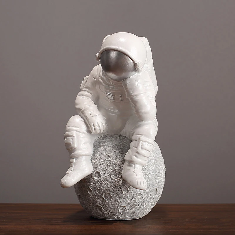 Modern art wholesale resin spaceman sculpture statue outer space themed gift decor kids boys bed room decoration
Modern art wholesale resin spaceman sculpture statue outer space themed gift decor kids boys bed room decoration