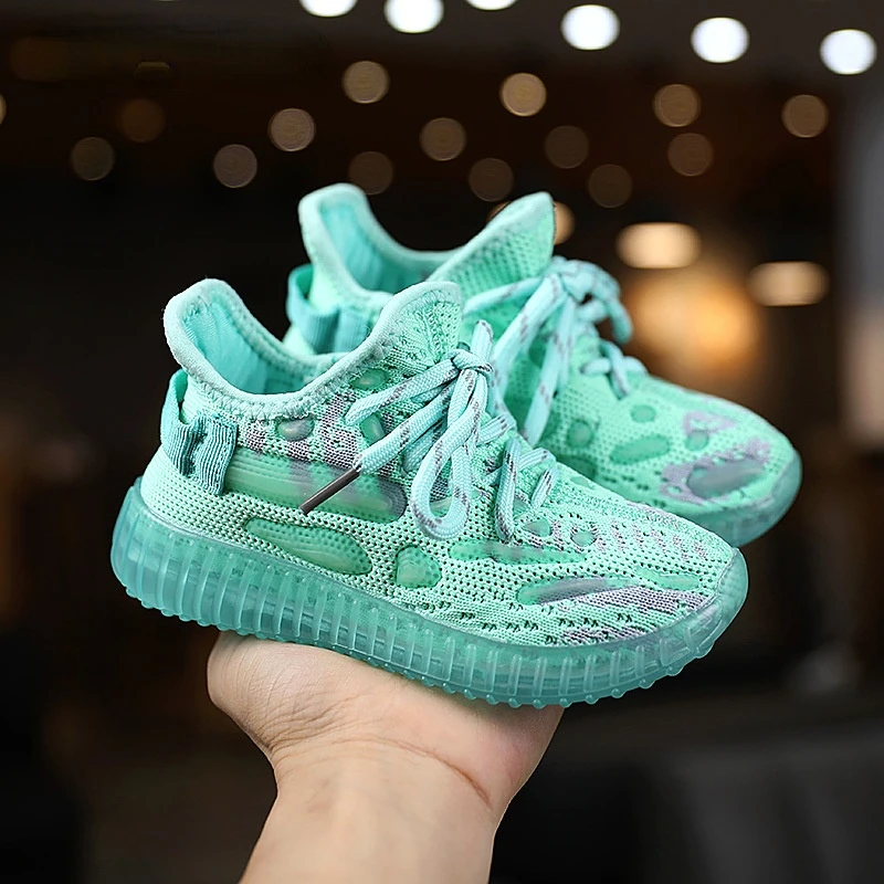 New Breathable Non Slip Kids Sneakers Luminous Girl's Shoes Mesh Knitting Boys Sports Shoes Soft Running Children Casual Shoes
New Breathable Non Slip Kids Sneakers Luminous Girl's Shoes Mesh Knitting Boys Sports Shoes Soft Running Children Casual Shoes