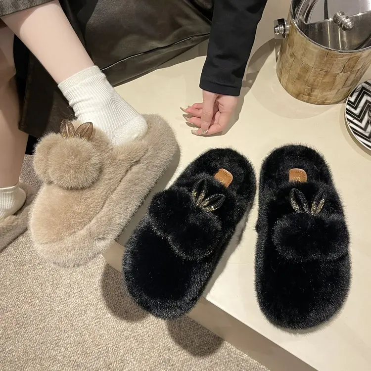 Шлепанцы женские из флока, меховые сандалии, роскошные Тапочки на плоской подошве, плюшевая обувь, римская обувь, Basi, зима 2023
Шлепанцы женские из флока, меховые сандалии, роскошные Тапочки на плоской подошве, плюшевая обувь, римская обувь, Basi, зима 2023