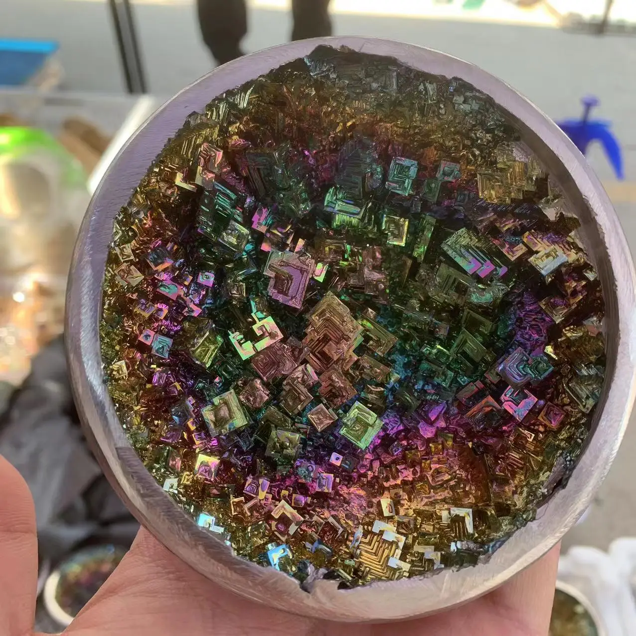 

Bismuth Ore Cornucopia Love Bowl Bismuth Crystal Mineral Specimen Home Decoration Energy Feng Shui artifact ornament