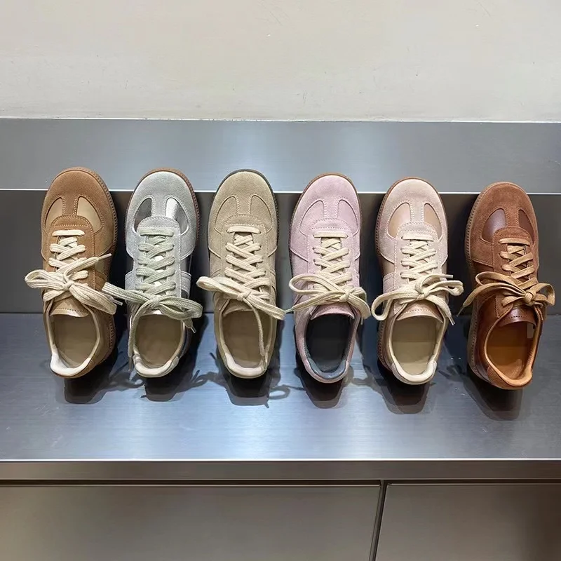 Genuine leather retro style Korean women's small white shoes 2023 autumn and winter new flat bottomed casual sports shoes 
Genuine leather retro style Korean women's small white shoes 2023 autumn and winter new flat bottomed casual sports shoes