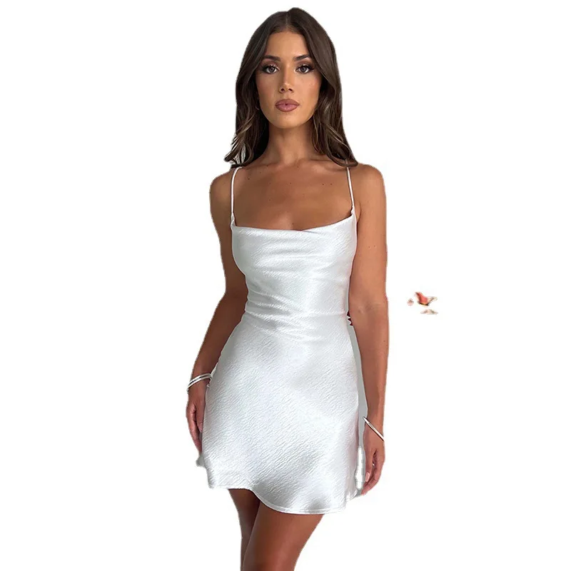 2023 European and American temperament casual backless short skirt sexy slimming binding design feeling buttock sling dress
2023 European and American temperament casual backless short skirt sexy slimming binding design feeling buttock sling dress