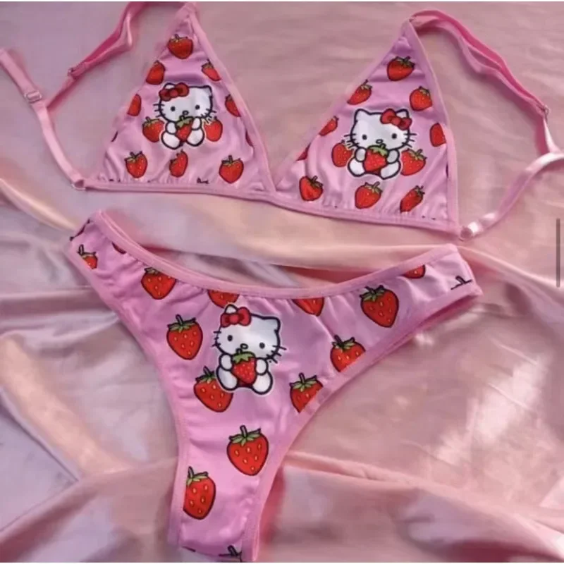 Sanrio аниме Kawaii Hello Kitty пляж мультфильмы стальной свободный кронштейн бикини сексуальный милый купальник милое свежее Hello Kitty нижнее белье
Sanrio аниме Kawaii Hello Kitty пляж мультфильмы стальной свободный кронштейн бикини сексуальный милый купальник милое свежее Hello Kitty нижнее белье
