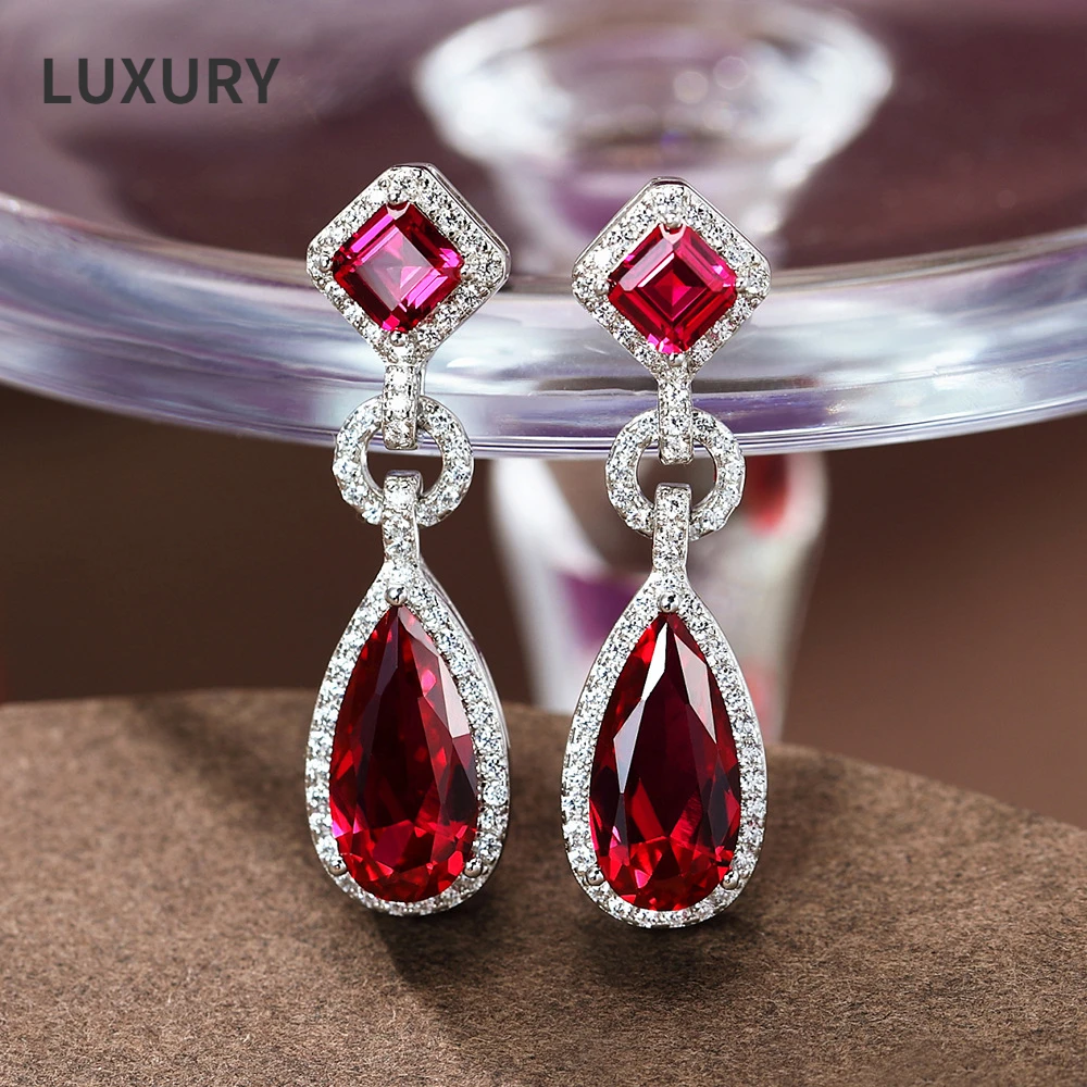 Luxury 925 Sterling Silver 3 Carat Water Drop High Carbon Diamond Earrings For Women Sparkling Wedding Fine Jewelry 
Luxury 925 Sterling Silver 3 Carat Water Drop High Carbon Diamond Earrings For Women Sparkling Wedding Fine Jewelry
