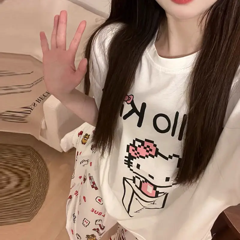 Новинка 2024, симпатичная Хлопковая пижама Hello Kitty, женский летний комплект из двух предметов с коротким рукавом и мультяшным рисунком Hello Kitty, подарок на день рождения
Новинка 2024, симпатичная Хлопковая пижама Hello Kitty, женский летний комплект из двух предметов с коротким рукавом и мультяшным рисунком Hello Kitty, подарок на день рождения