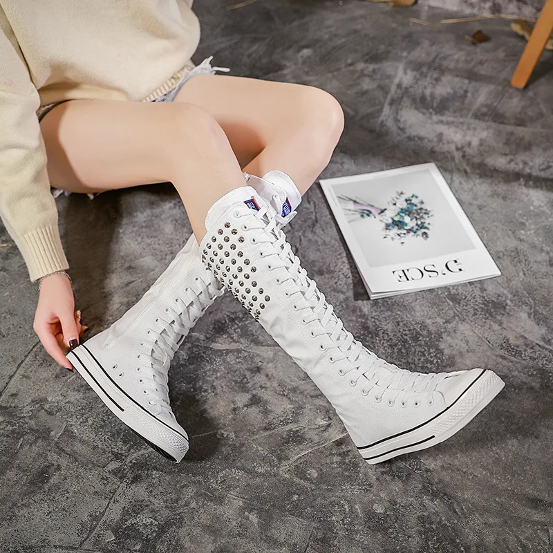 

Super High Top Canvas Shoes Autumn Boots Rivet Shoes Flat Student Cool Inner Height 5cm Lace-up White Black Tenis Sport Sneakers