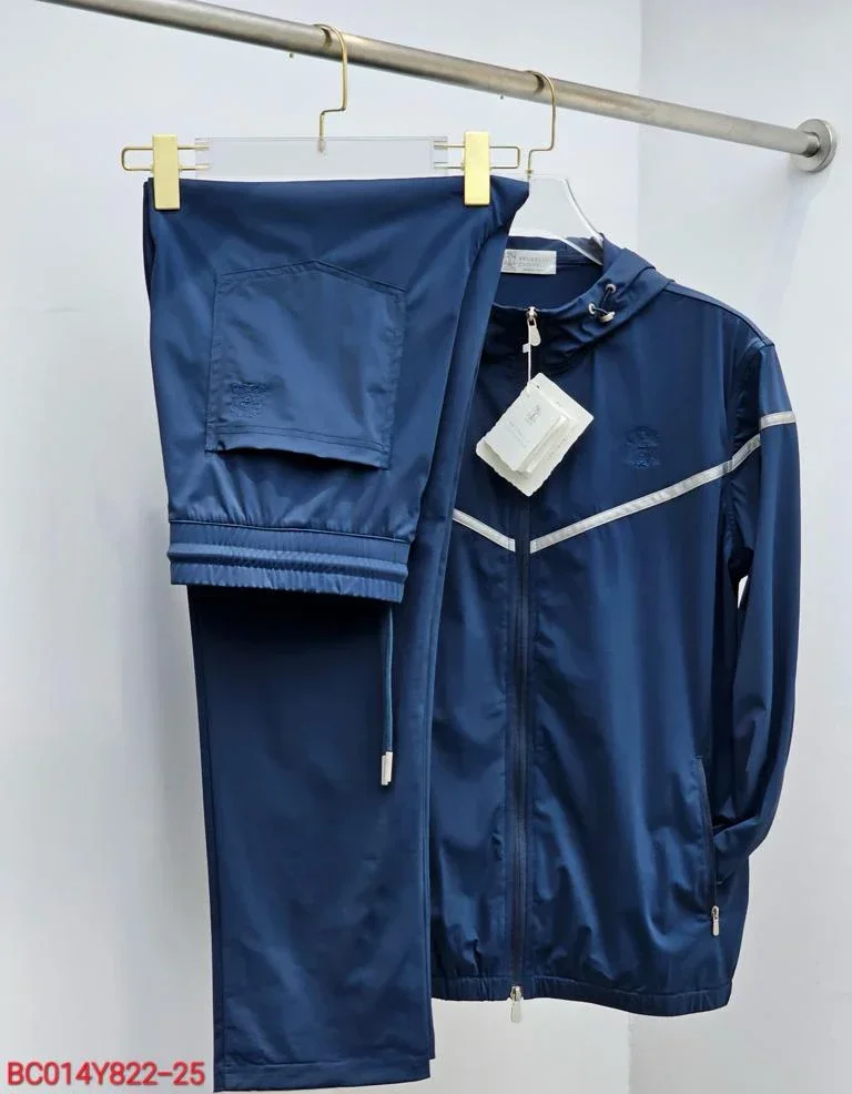 BILLIONAIRE OECHSLI Sportswear BC set men 2024 new Thin sports Hooded embroidery high-quality run Casual big size M-4XL
BILLIONAIRE OECHSLI Sportswear BC set men 2024 new Thin sports Hooded embroidery high-quality run Casual big size M-4XL