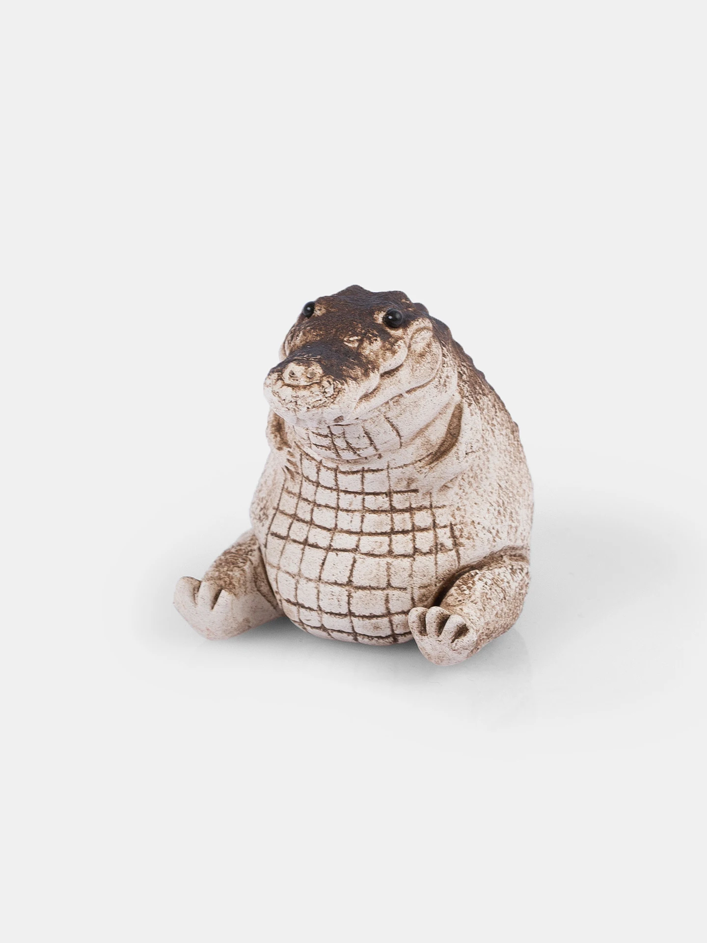 I'm bored with a little playing with the original mineral purple sand tea pet creative handmade tea table ornaments
I'm bored with a little playing with the original mineral purple sand tea pet creative handmade tea table ornaments