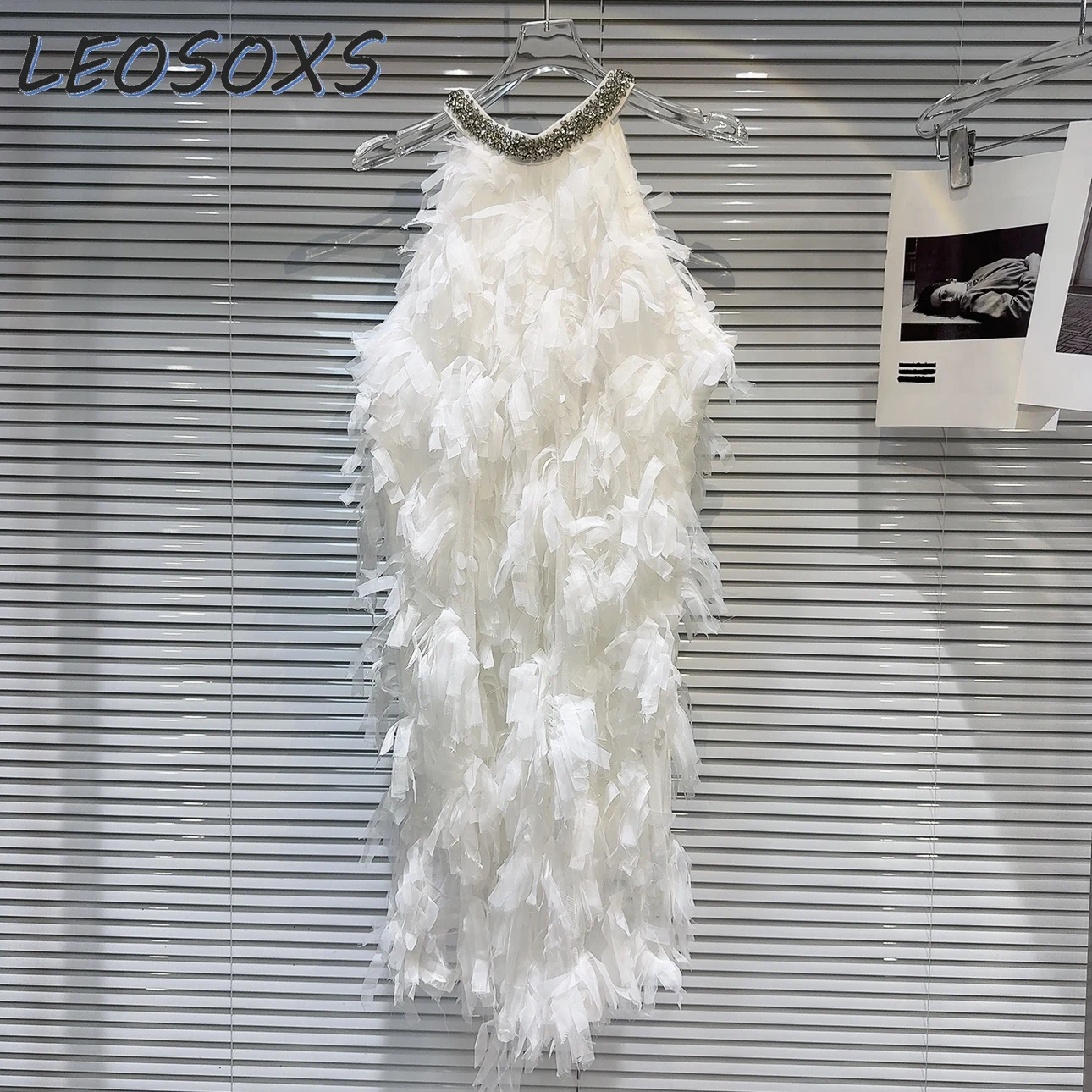 

Girls O-neck White Dress 2024 Summer New Ladies Neckline Rhinestone Sequined Cloth Tassel Neck-mounted Dress Women Clothing