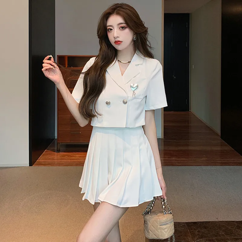 2023 Dress Summer New Suit Short-Sleeved Temperament Coat Pleated Foreign Style Two-piece Set Free Shipping
2023 Dress Summer New Suit Short-Sleeved Temperament Coat Pleated Foreign Style Two-piece Set Free Shipping