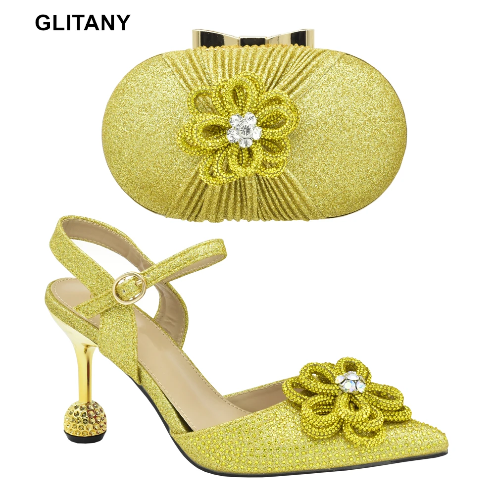 New Fashion Africa Women Shoes and Bags Set with Rhinestone Shoes for Women 2023 Designer Luxury Italian Shoe and Bag Set 2023
New Fashion Africa Women Shoes and Bags Set with Rhinestone Shoes for Women 2023 Designer Luxury Italian Shoe and Bag Set 2023