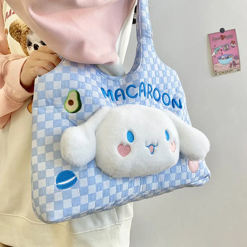 Cinnamoroll Anime Kawaii Sanrio Sweet Ins Plush Doll Commuter Bag Cute Kuromi Travel Y2K Shopping Handbag Gifts for Girls
Cinnamoroll Anime Kawaii Sanrio Sweet Ins Plush Doll Commuter Bag Cute Kuromi Travel Y2K Shopping Handbag Gifts for Girls