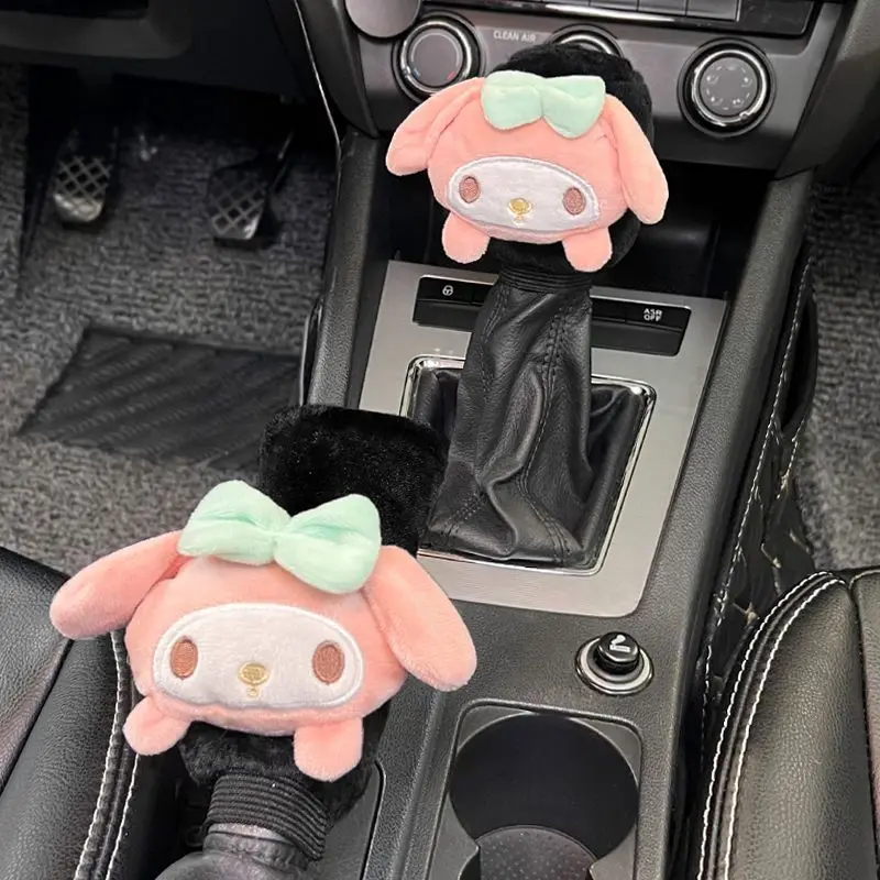Sanrio рычаг переключения передач ручной тормоз рычаг плюшевая Защитная декоративная крышка Kuromi My Melody Автоматическая Ручная фотография
Sanrio рычаг переключения передач ручной тормоз рычаг плюшевая Защитная декоративная крышка Kuromi My Melody Автоматическая Ручная фотография
