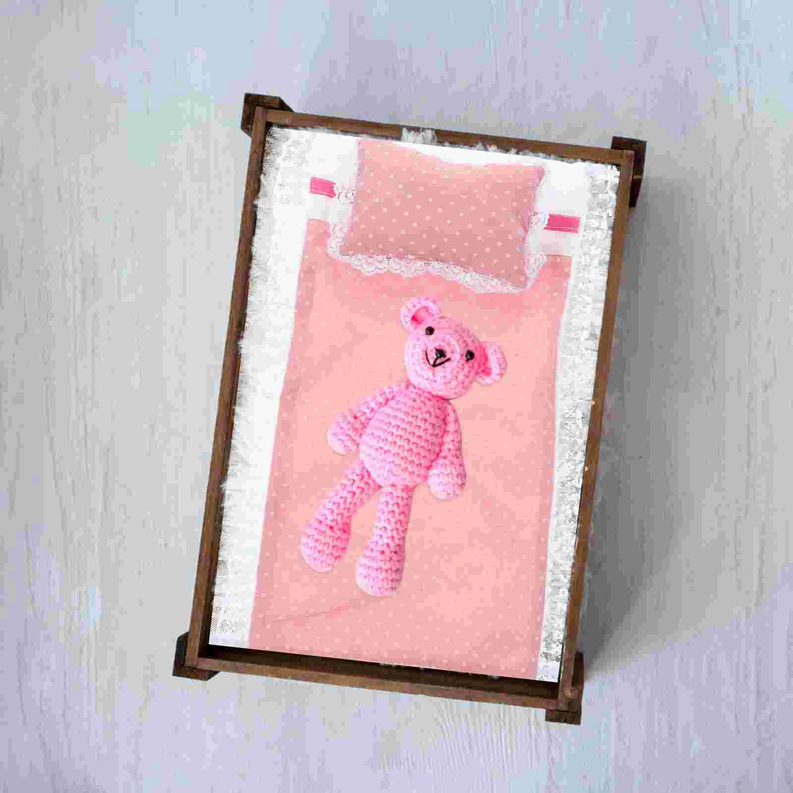Doll Bedding Dollhouse Bedding Set Comforter Pillows Miniature Bedsheet Mini House Bedding Realistic Bedroom
Doll Bedding Dollhouse Bedding Set Comforter Pillows Miniature Bedsheet Mini House Bedding Realistic Bedroom