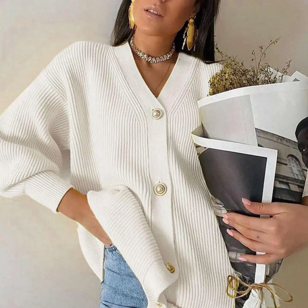 Women Solid Color Sweater Fashionable Women's V-neck Knitted Sweater Autumn/winter Coat with Soft Comfort Loose Fit Cozy Women
Women Solid Color Sweater Fashionable Women's V-neck Knitted Sweater Autumn/winter Coat with Soft Comfort Loose Fit Cozy Women
