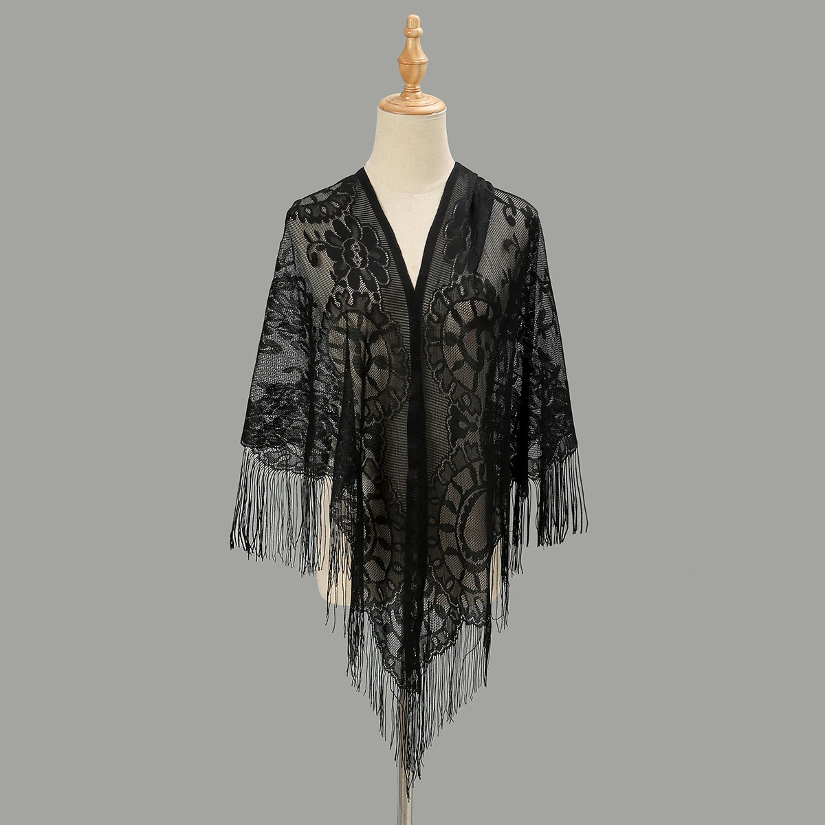 Elegant woman triangle lace embroidered shawl Short top shawl Hollow woman shrug banquet fringe shawl
Elegant woman triangle lace embroidered shawl Short top shawl Hollow woman shrug banquet fringe shawl