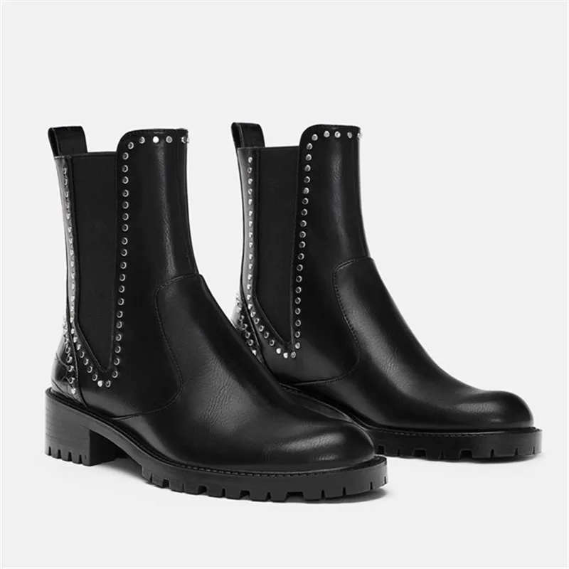 

2024 New Rivets Studded Women Chelsea Boots Slip-on Genuine Leather Shoes Ladies Black Short Booties Autumn Knight Botas Mujer