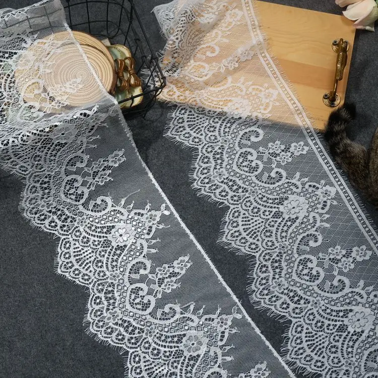 

Exquisite unilateral high-quality eyelashes lace DIY dress skirt lengthened stitching accessories wedding veil material