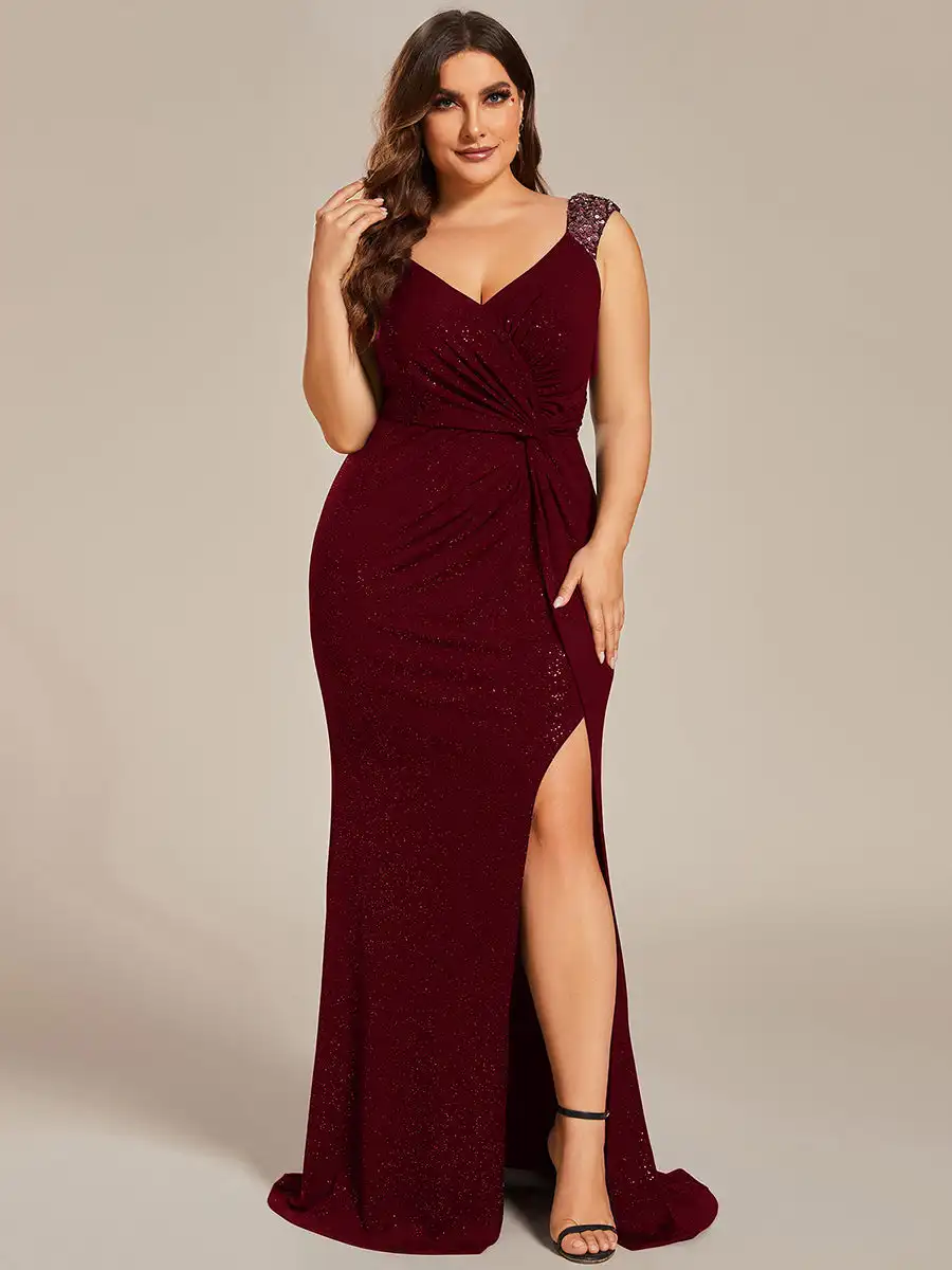 

Plus size Evening Dresses V-neck Sleeveless Slimming Split Silhouette Floor-Length 2024 of Sparkling Burgundy Bridesmaid Dress