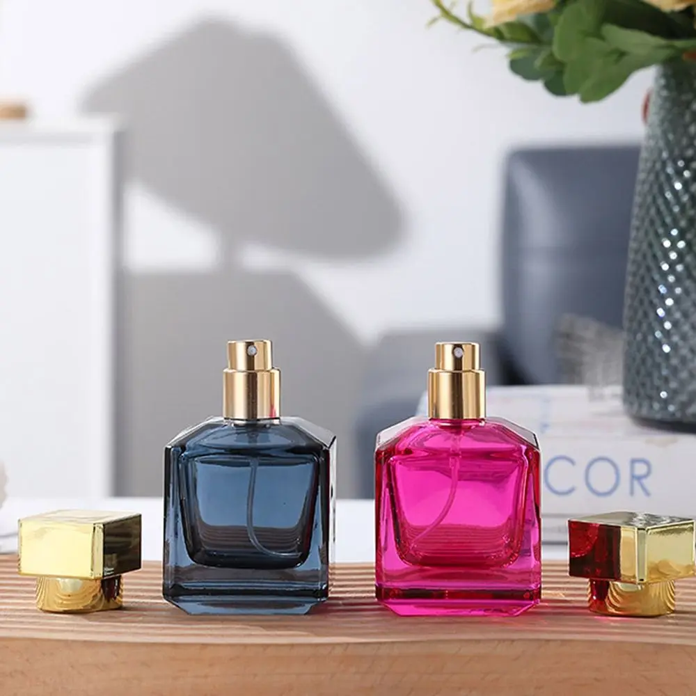 Refillable Atomizer Square Glass Perfume Bottle Press type High Grade Perfume Spray Bottle 50ml Clear Liquid Sprayer Girl
Refillable Atomizer Square Glass Perfume Bottle Press type High Grade Perfume Spray Bottle 50ml Clear Liquid Sprayer Girl