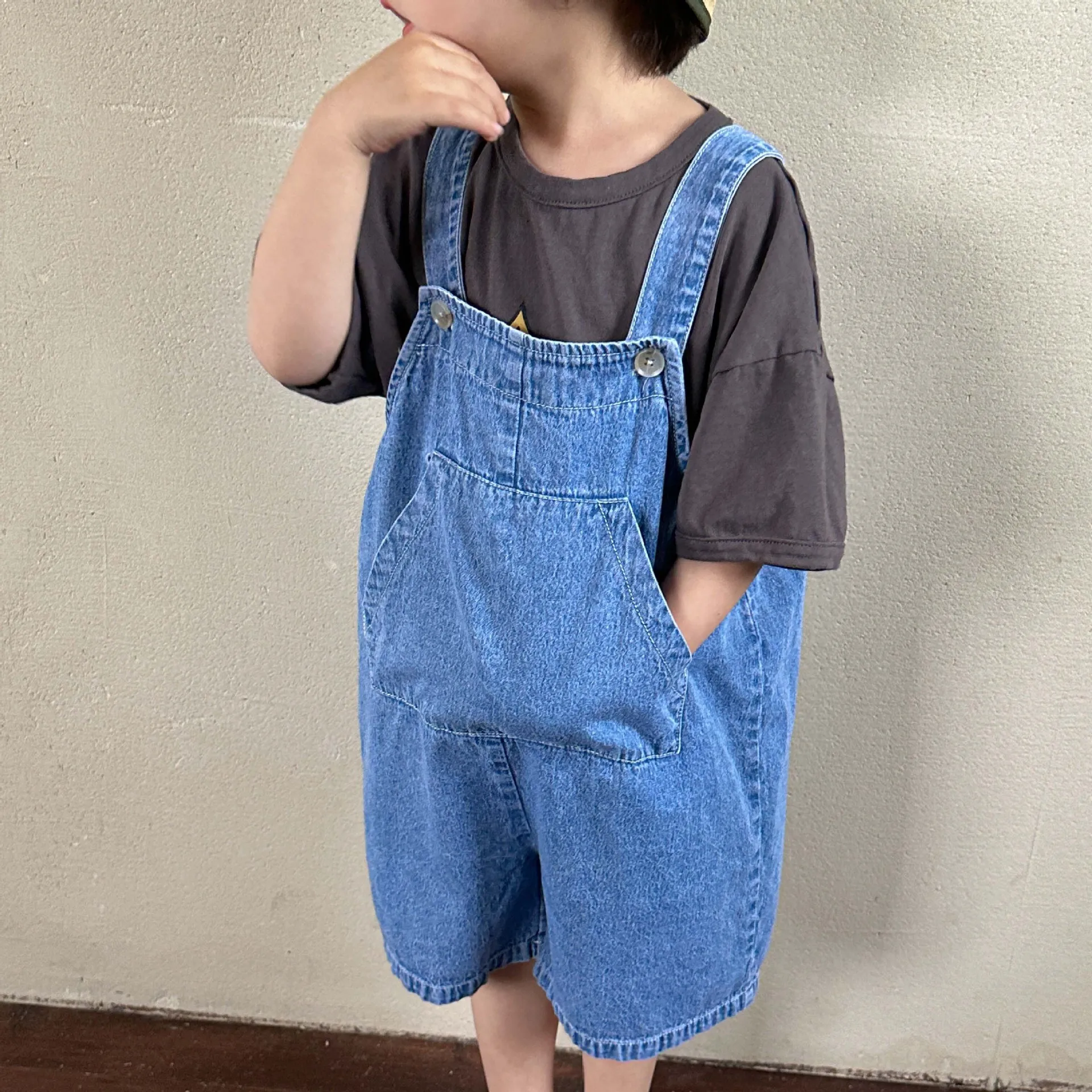 5823C Children's Pants Denim Bib 2023 Summer New Casual Loose Boy's Strap Pant Thin 1-10Year Girl's Suspender Shorts
5823C Children's Pants Denim Bib 2023 Summer New Casual Loose Boy's Strap Pant Thin 1-10Year Girl's Suspender Shorts