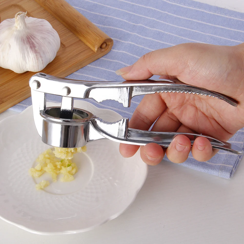 Garlic Press Crusher Multifunctional Garlic Mashers Cooking Vegetable Juicer Mashers Handheld Ginger Crusher Kitchen Accessories
Garlic Press Crusher Multifunctional Garlic Mashers Cooking Vegetable Juicer Mashers Handheld Ginger Crusher Kitchen Accessories