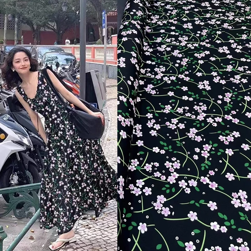 Fashion Romantic Black Bottom Floral Elastic Crepe De Chine Breathable Silk Fabric Temperament Dress Shirt Cloth Mulberry Fabric
Fashion Romantic Black Bottom Floral Elastic Crepe De Chine Breathable Silk Fabric Temperament Dress Shirt Cloth Mulberry Fabric