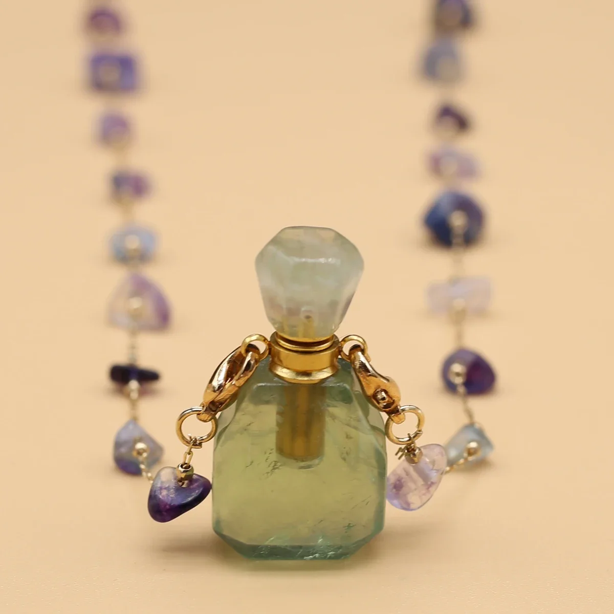 Bouteille de sexuellement en Fluorite Naturelle Carrée, 1 Pièce, Diffuseur d'Huile Essentielle, Collier à Breloques pour Femme 6