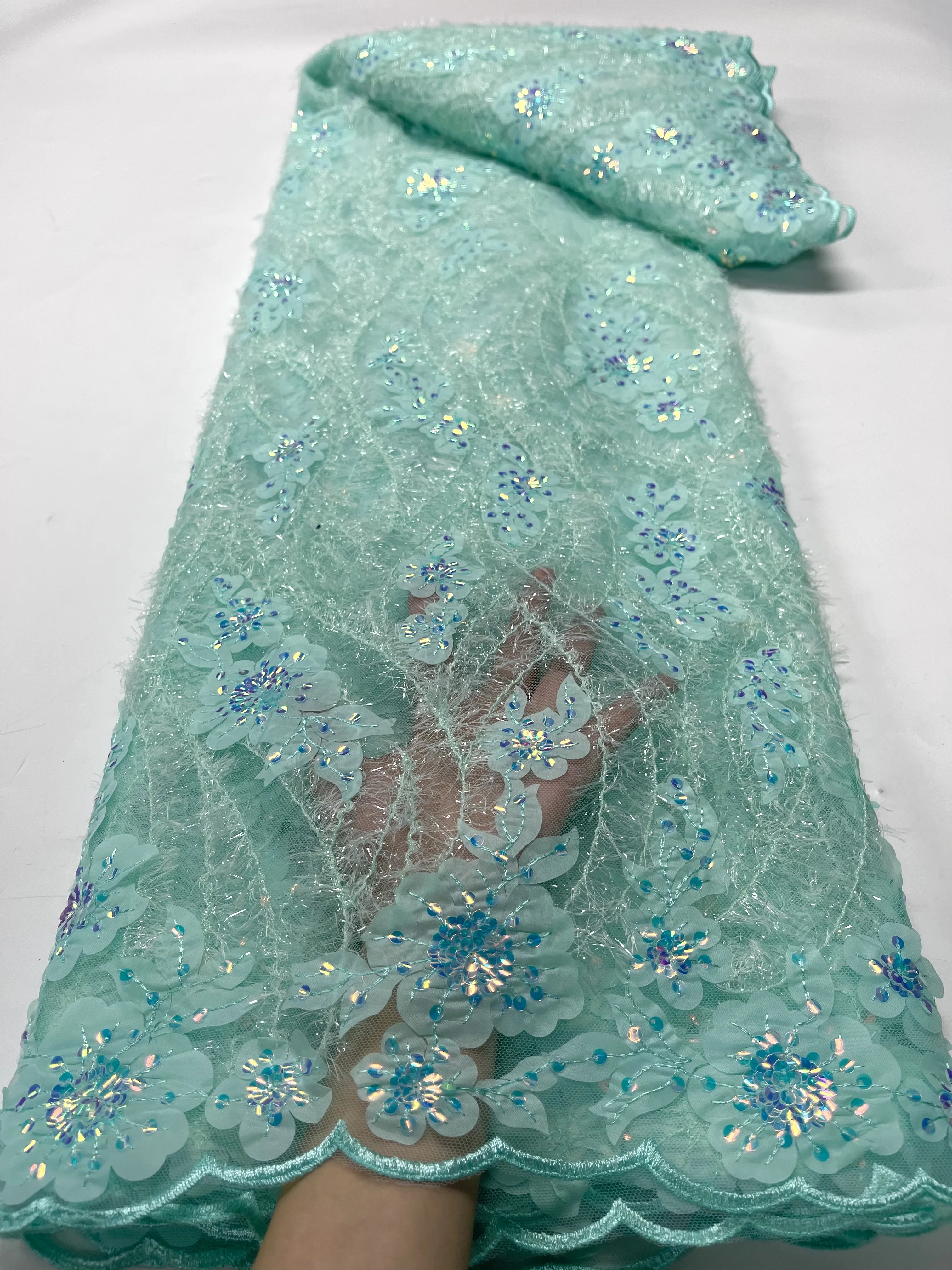 2023 Fashion French Mesh Embroidery Sequins Lace Fabric African Nigerian Lace Fabric For Wedding Dress
2023 Fashion French Mesh Embroidery Sequins Lace Fabric African Nigerian Lace Fabric For Wedding Dress