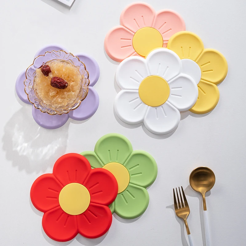 New Cherry Blossom Silicone Heat Insulation Mat Table Anti-scalding Pot Pad Coaster Table Decoration Kitchen Accessories
New Cherry Blossom Silicone Heat Insulation Mat Table Anti-scalding Pot Pad Coaster Table Decoration Kitchen Accessories