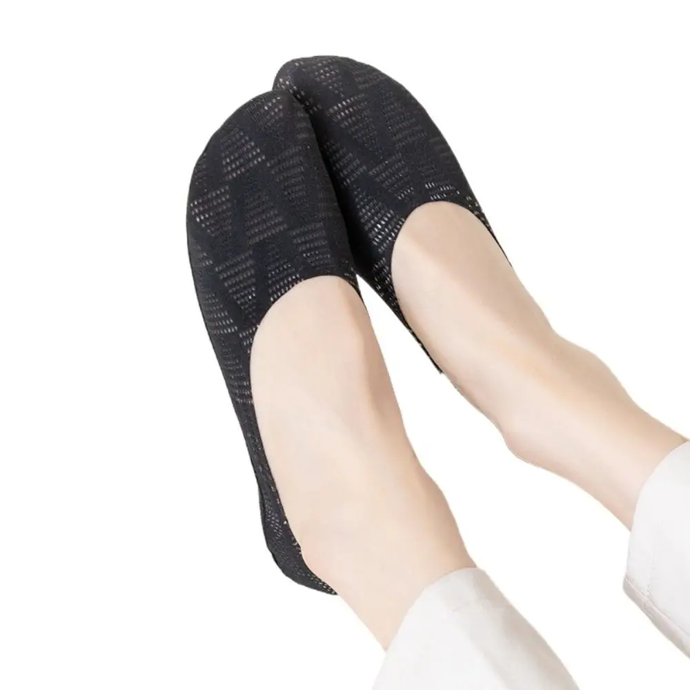 Cotton Bottom Non-Slip Shallow Mouth Ankle Socks For Women Ice Silk Socks Female Hosiery Mesh Boat Socks Sock Slippers 
Cotton Bottom Non-Slip Shallow Mouth Ankle Socks For Women Ice Silk Socks Female Hosiery Mesh Boat Socks Sock Slippers