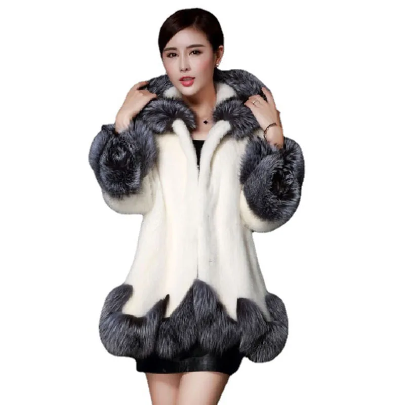 

2023 Middle Aged Women Jacket Autumn Winter New Fashion Imitate Mink Velvet Warm Coat Female Short Woolen Ladies Outerwear Tops