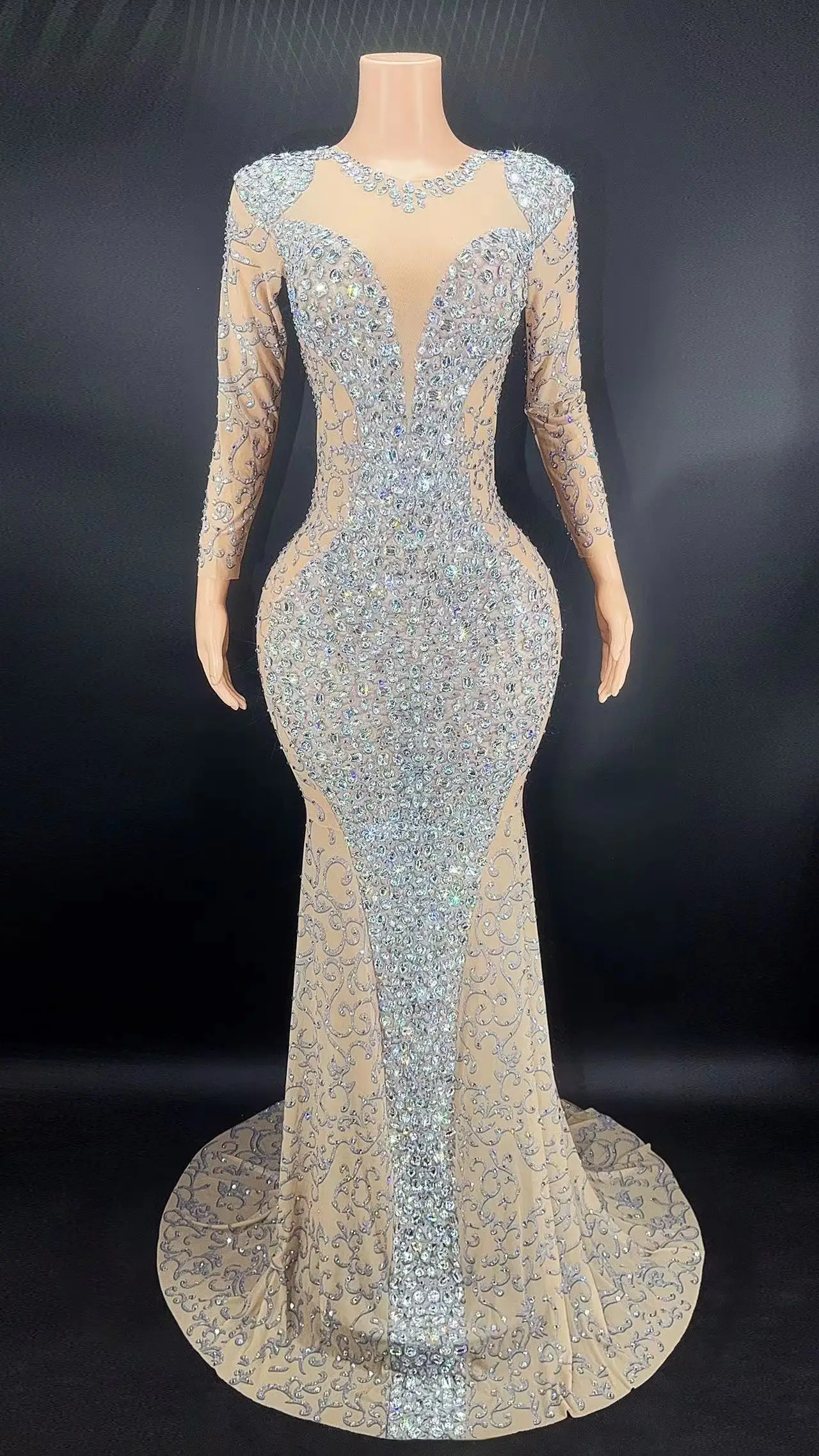Women Sexy Stage Big Rhinstones Long Trail Evening Celebrate Birthday Club Singer Performance Transparent Mesh Host Dress
Women Sexy Stage Big Rhinstones Long Trail Evening Celebrate Birthday Club Singer Performance Transparent Mesh Host Dress