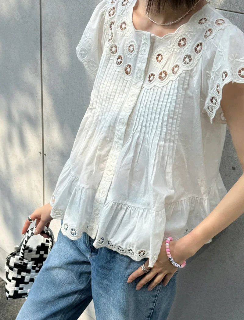 

Cross-border e-commerce -Rux77 SE24 new hollowed-out small star embroidered edge small short-sleeved shirt top