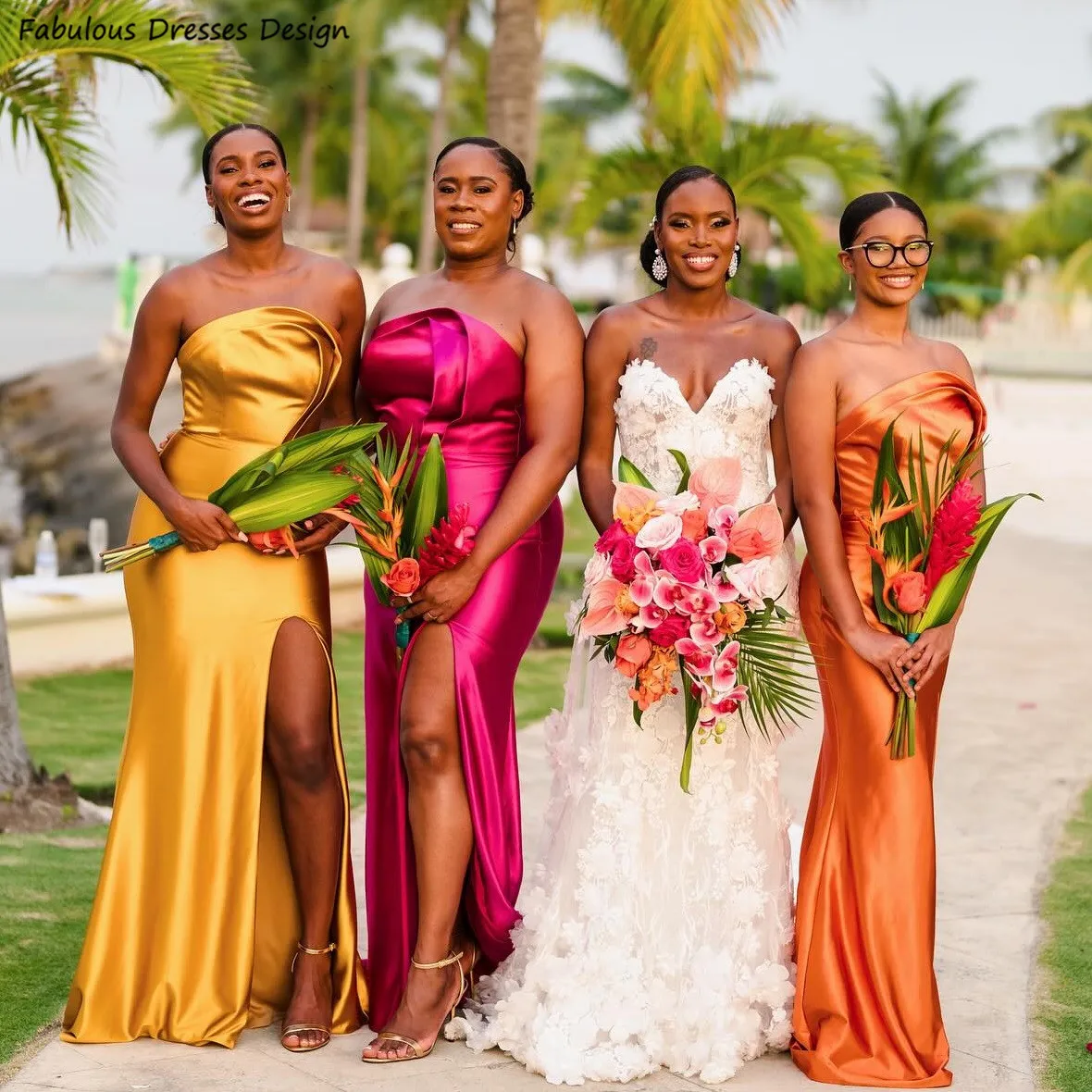 

African Women Mermaid Long Bridesmaid Dresses Side Slit Strapless Scalloped Neck Wedding Guest Dress Party Maid Of Honor