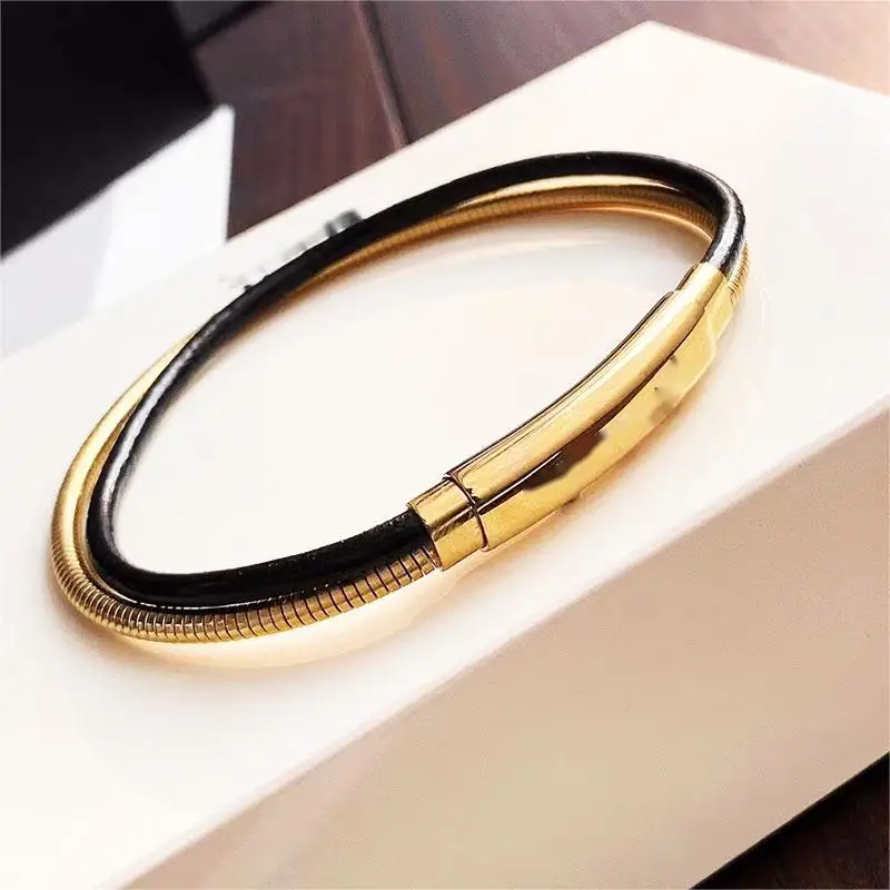 JW80 MB Double Rope Metal And Leather Bracelet With Six Star Fashion Classic Top Gift For Men
JW80 MB Double Rope Metal And Leather Bracelet With Six Star Fashion Classic Top Gift For Men