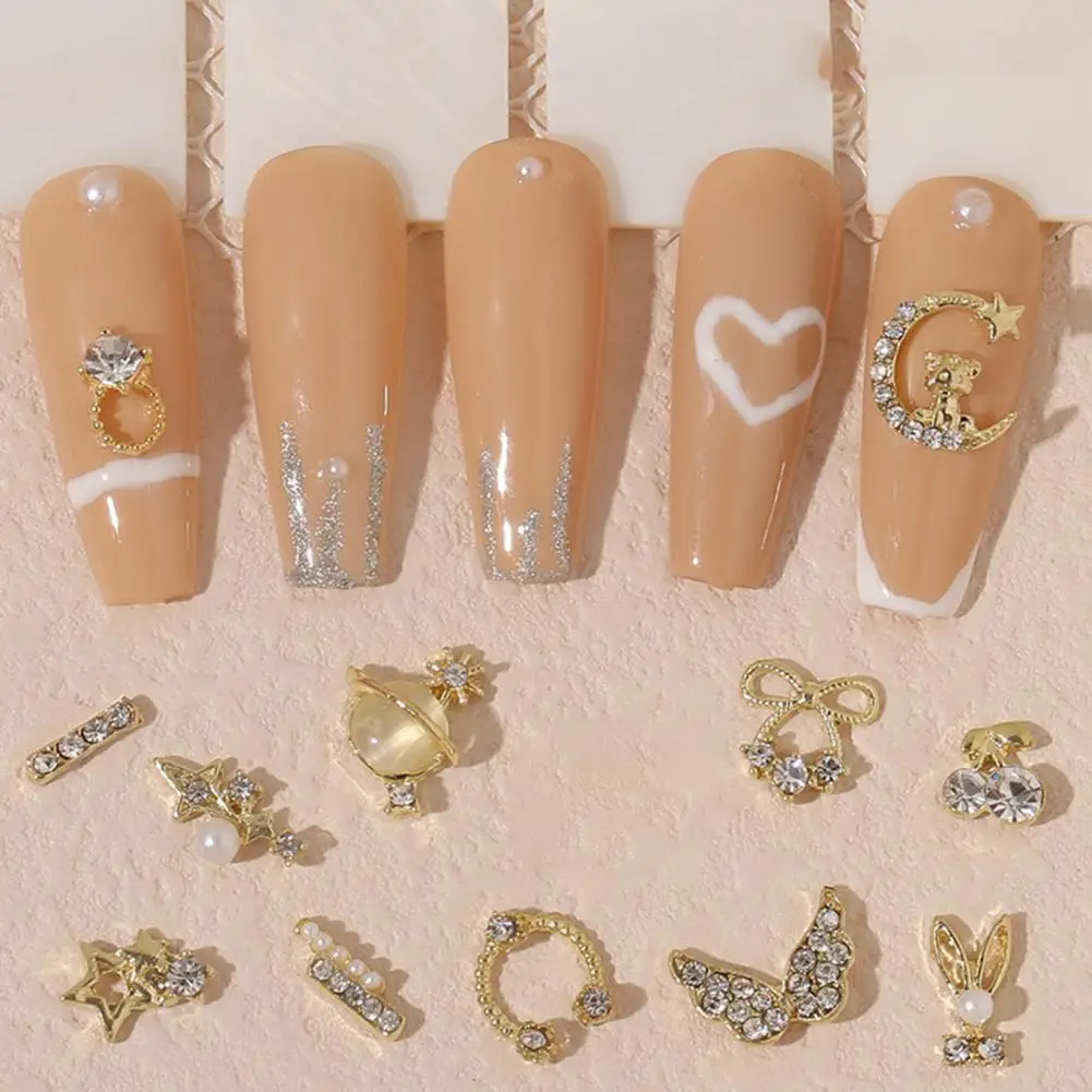 

10Pcs Manicure Decor Three-dimensional Shining Sparkling DIY Rust-proof Fake Pearls Gold Heart Bow Fake Diamonds Nail