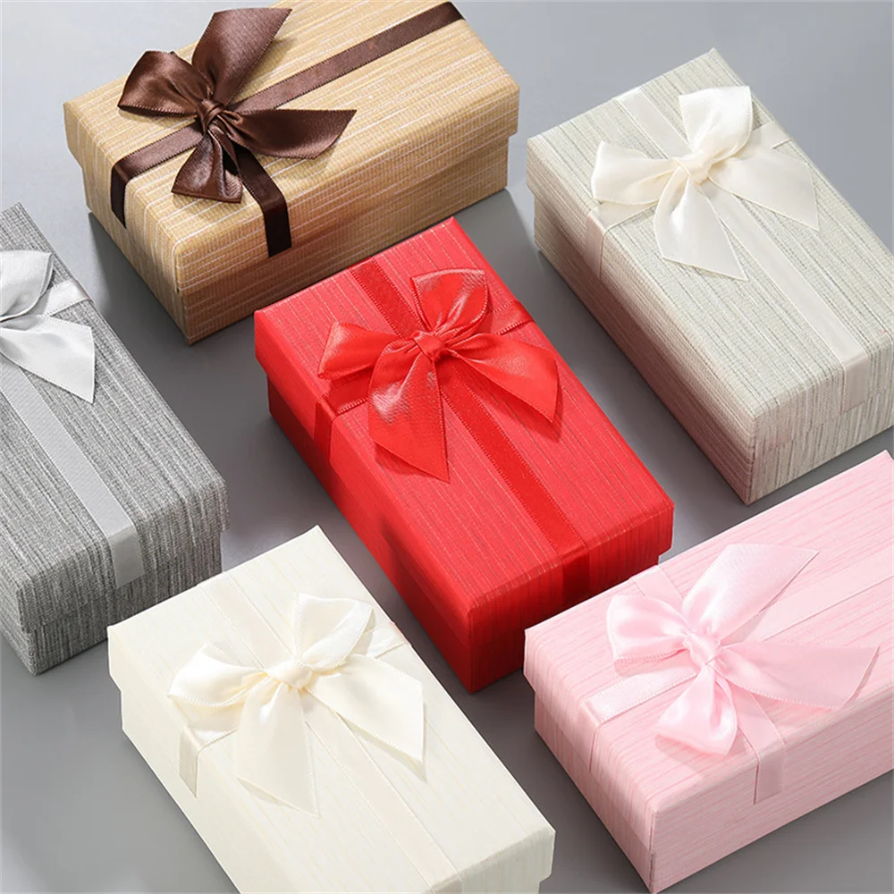 Quality Jewelry Box Earring Ring Necklace Bracelet Jewelry Organizer Display Valentine's Day Bowknot Cardboard Gift Packing Case
Quality Jewelry Box Earring Ring Necklace Bracelet Jewelry Organizer Display Valentine's Day Bowknot Cardboard Gift Packing Case