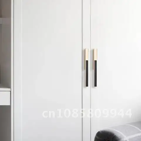 Nordic Luxury Black Gold Kitchen Cabinet Door Handle Wardrobe Drawer Knob Simple Personality Furniture Hardware Home Decoration
Nordic Luxury Black Gold Kitchen Cabinet Door Handle Wardrobe Drawer Knob Simple Personality Furniture Hardware Home Decoration