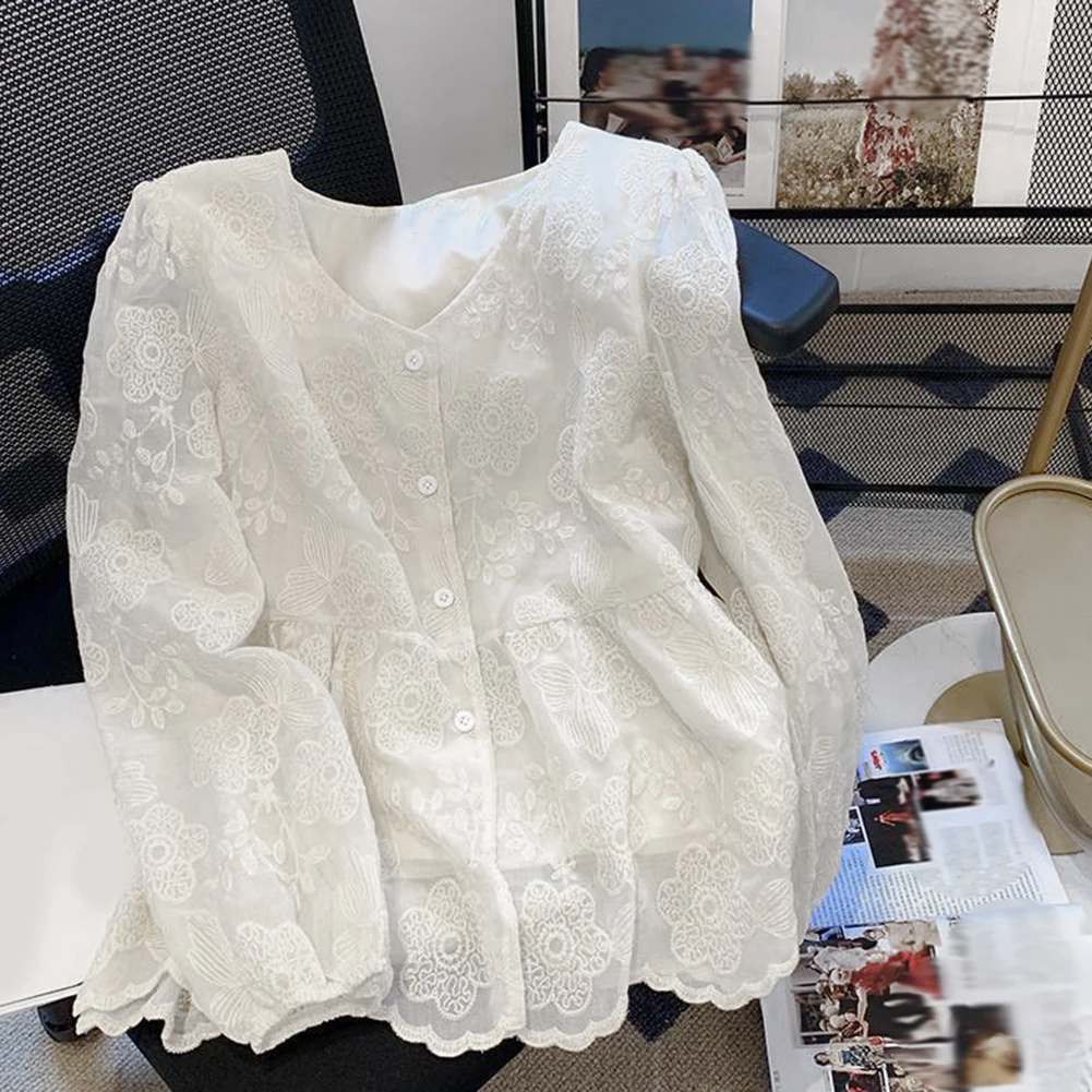 Long Sleeve Shirts Shirts Solid Sweet French V-Neck Women Long Sleeve Apricot Blouse Lace Female Elegant Cute Tops
Long Sleeve Shirts Shirts Solid Sweet French V-Neck Women Long Sleeve Apricot Blouse Lace Female Elegant Cute Tops