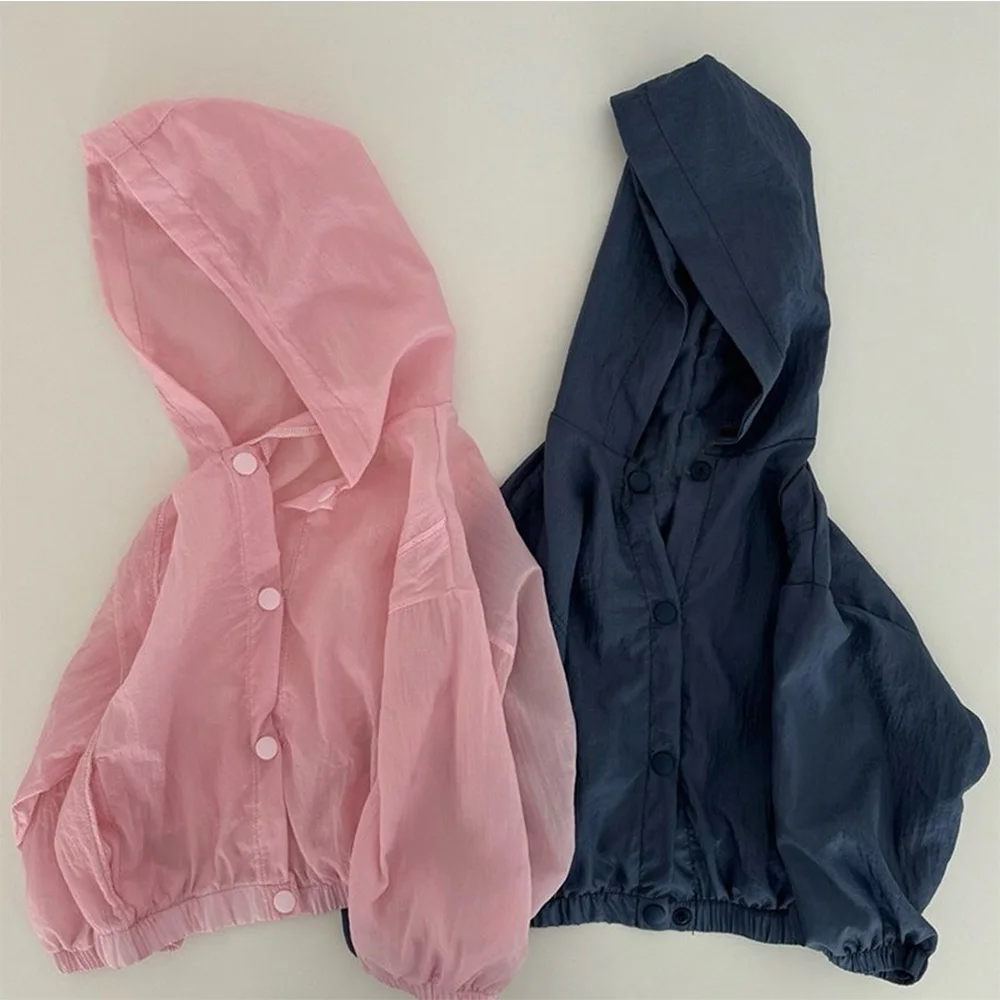 Baby Girl Summer Sunscreen Jacket Solid One Breasted Hooded Long Sleeve Soft Coat 1-5Y Children Boys Versatile Outfit Clothing
Baby Girl Summer Sunscreen Jacket Solid One Breasted Hooded Long Sleeve Soft Coat 1-5Y Children Boys Versatile Outfit Clothing