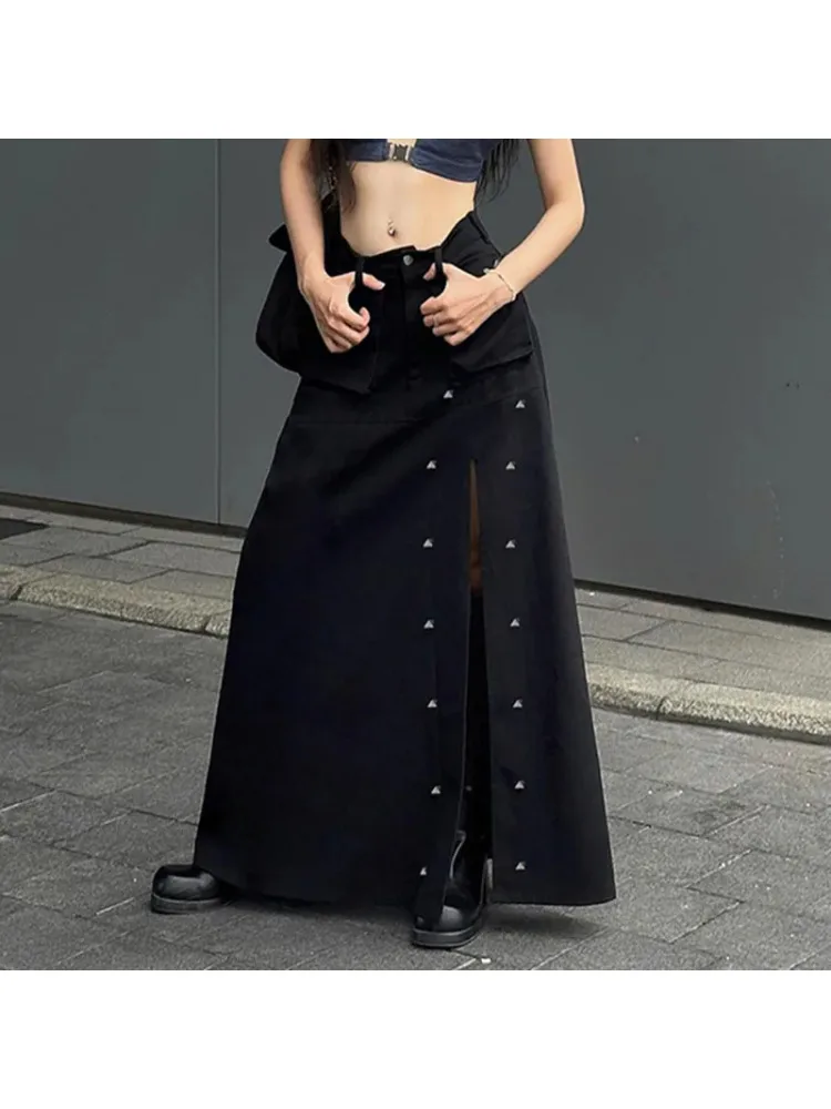 2024 Dark Retro 90s Grunge Streetwear Rivet Maxi Skirts Cyber Gothic Techwear Split Sexy Skirt Punk High Waist A-line Long Skirt
2024 Dark Retro 90s Grunge Streetwear Rivet Maxi Skirts Cyber Gothic Techwear Split Sexy Skirt Punk High Waist A-line Long Skirt