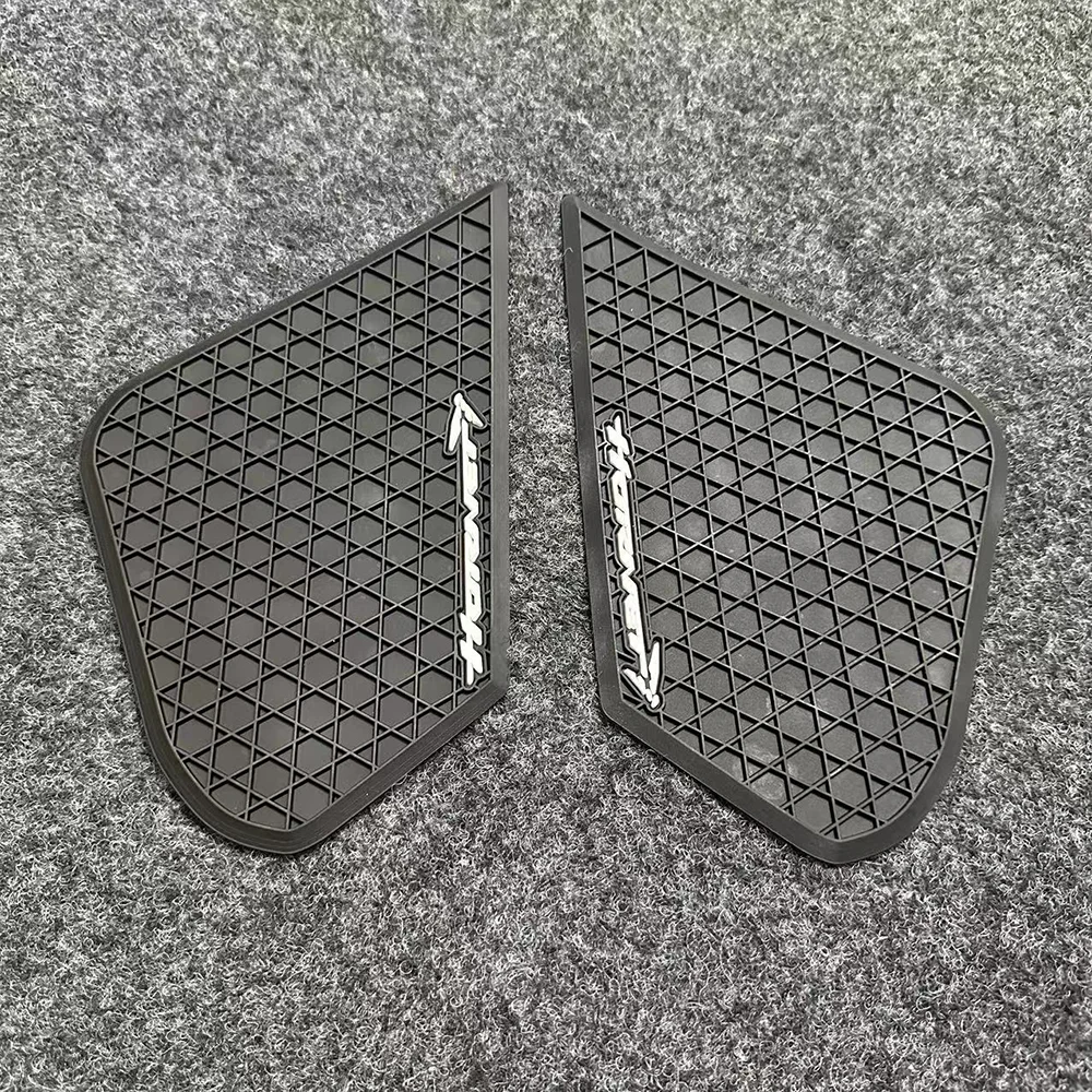 For HONDA CB750 CB 750 HORNET 2023 Motorcycle accessories Non-Slip Side Fuel Tank Stickers Pad Rubber Sticker
For HONDA CB750 CB 750 HORNET 2023 Motorcycle accessories Non-Slip Side Fuel Tank Stickers Pad Rubber Sticker