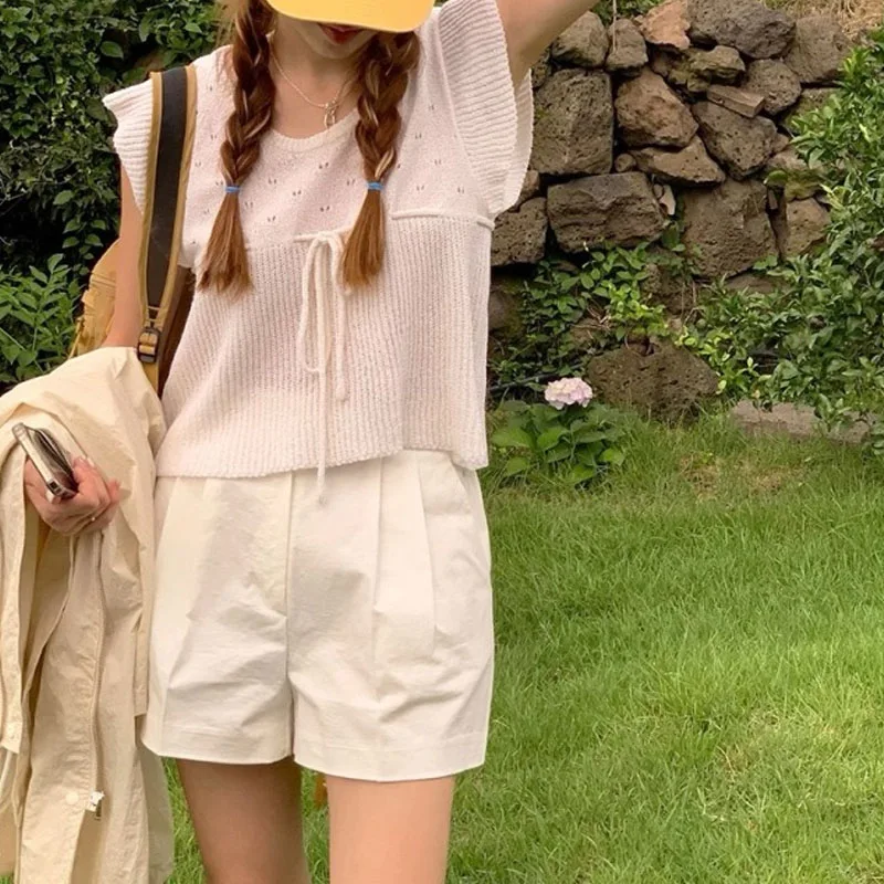 Summer Women's New Fashion Elegant O-Neck Hollow Out Drawstring Bow Korean Version of Small Flying Sleeve Knit Sweet Sweater
Summer Women's New Fashion Elegant O-Neck Hollow Out Drawstring Bow Korean Version of Small Flying Sleeve Knit Sweet Sweater