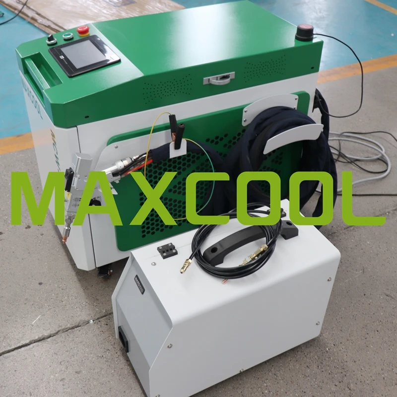China Maxcool Multi-function Machine Handheld 3 In 1 Laser Welding Cleaning Cutting Machine 1000W 1500W 2000W 
China Maxcool Multi-function Machine Handheld 3 In 1 Laser Welding Cleaning Cutting Machine 1000W 1500W 2000W