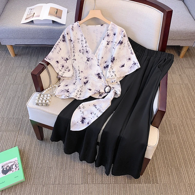 

Летний комплект из двух предметов для женщин, блузка с асимметричным принтом и шифоновые широкие брюки, женские повседневные подходящие костюмы больших размеров