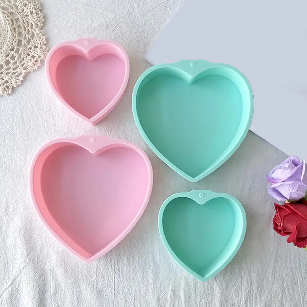 3Pcs 4/6/8-inch Homemade Dessert Chocolate Mousse Baking Mould Tool Love Heart Silicone Mold Non-stick Food Grade DIY
3Pcs 4/6/8-inch Homemade Dessert Chocolate Mousse Baking Mould Tool Love Heart Silicone Mold Non-stick Food Grade DIY