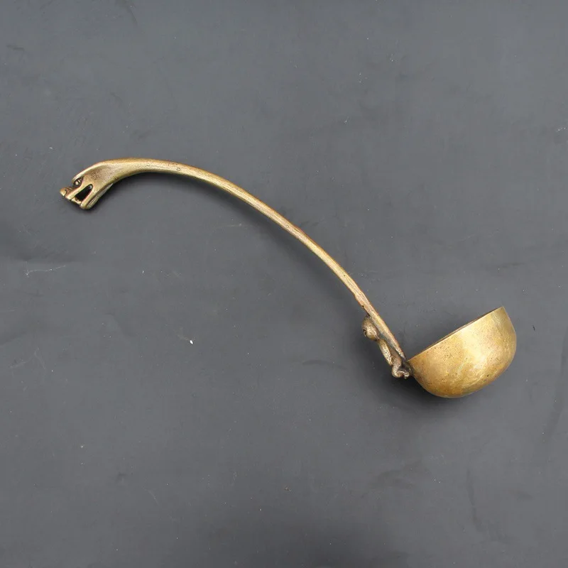 Factory Wholesale Antique Bronze Antique Old-Fashioned Old-Fashioned Faucet Spoon Decoration Brass
Factory Wholesale Antique Bronze Antique Old-Fashioned Old-Fashioned Faucet Spoon Decoration Brass