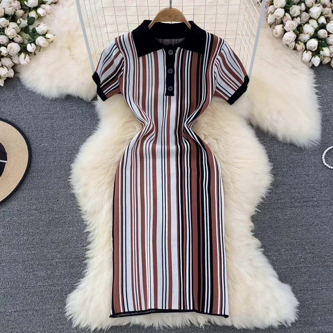 UETEEY 2023 Summer New Women's Korean Fashion Retro Lapel Button-down Slim Fit Slim Striped Hip Knit Short-sleeved Dress
UETEEY 2023 Summer New Women's Korean Fashion Retro Lapel Button-down Slim Fit Slim Striped Hip Knit Short-sleeved Dress