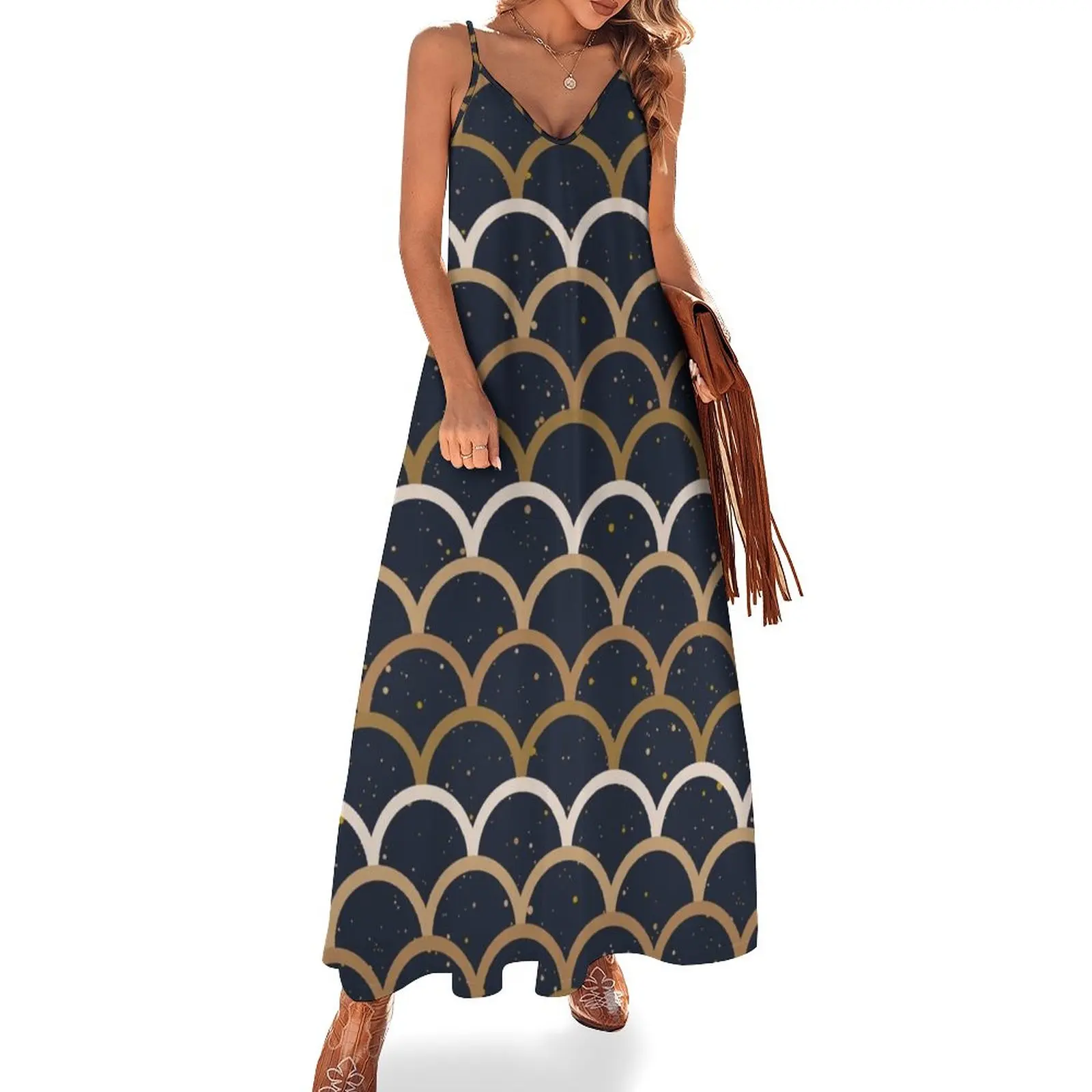 Fish Scale dark Sleeveless Dress luxury woman party dress Women's summer long dress summer
Fish Scale dark Sleeveless Dress luxury woman party dress Women's summer long dress summer